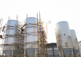 優發國際60噸大型精釀啤酒廠設備發酵系統
